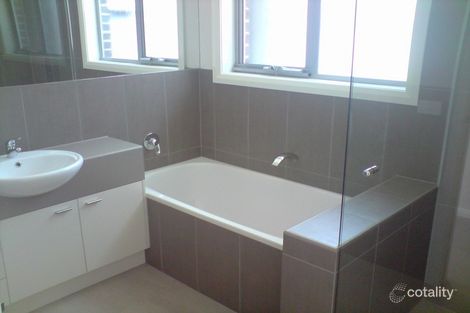 Property photo of 2/1340 Stud Road Rowville VIC 3178