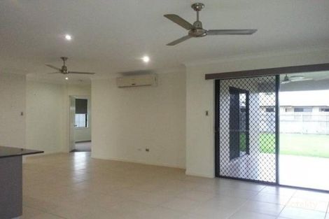 Property photo of 122 Daintree Drive Bushland Beach QLD 4818