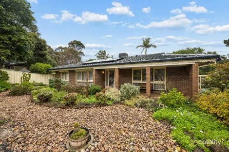 36 Lawson Rd, Happy Valley, SA 5159