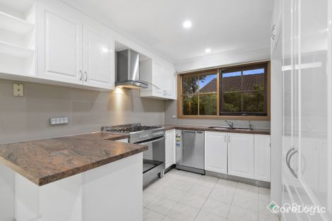 Property photo of 7 Stable Court Endeavour Hills VIC 3802