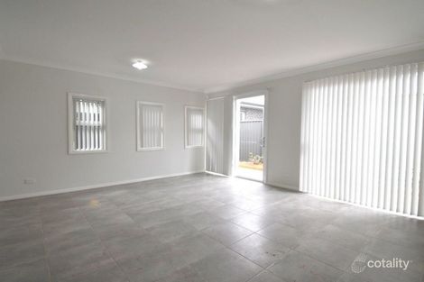 Property photo of 10 Bandara Circuit Spring Farm NSW 2570