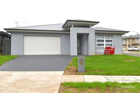 Property photo of 10 Bandara Circuit Spring Farm NSW 2570