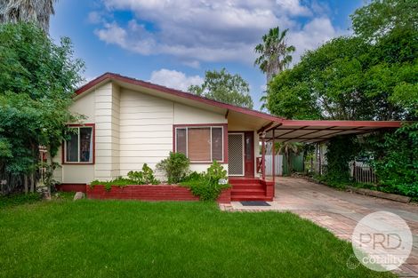 19 Chifley Cres, Kooringal, NSW 2650