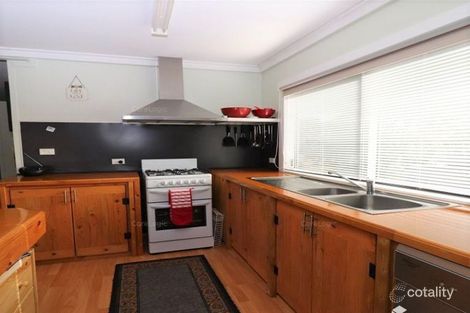 Property photo of 13 Free Street Nobby QLD 4360