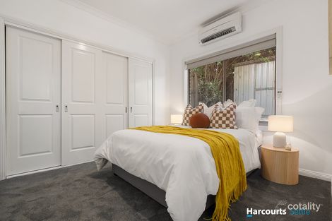 Property photo of 2/26 Lavidge Road Ashwood VIC 3147