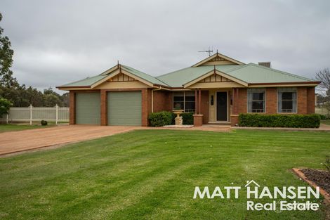 Property photo of 26 Torryburn Way Dubbo NSW 2830