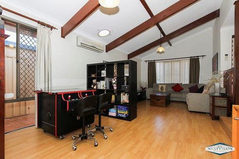 Property photo of 17 Karri Court Yangebup WA 6164