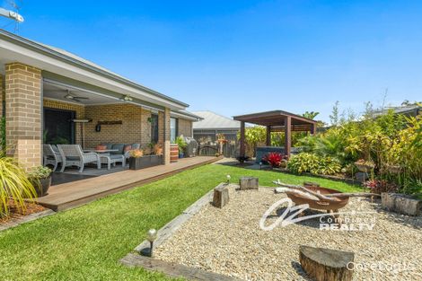 Property photo of 35 Summercloud Crescent Vincentia NSW 2540