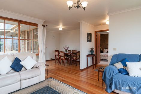 Property photo of 15 Eastwood Crescent Mooroolbark VIC 3138
