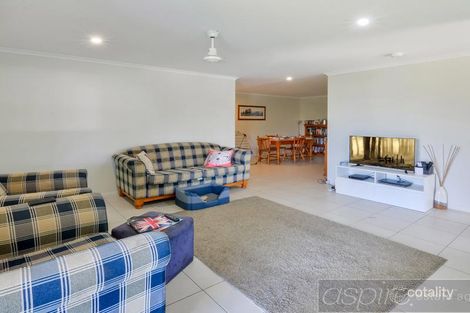 Property photo of 18 Cumberland Crescent Meridan Plains QLD 4551