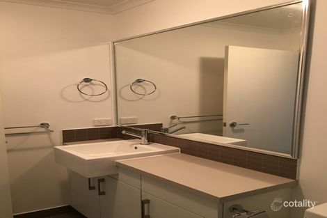 Property photo of 32/10 Pimlico Crescent Wellard WA 6170