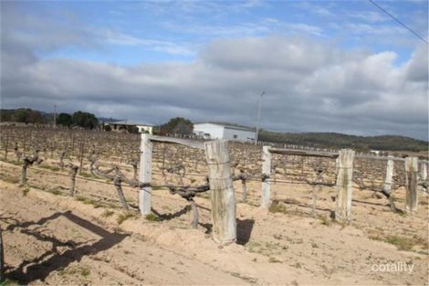 Property photo of 147 Ricca Road Ballandean QLD 4382