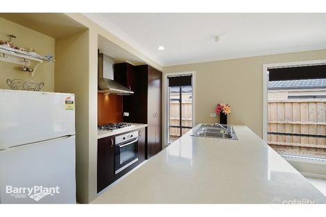Property photo of 87 Henry Road Pakenham VIC 3810