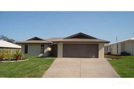 Property photo of 8 Winston Court Landsborough QLD 4550