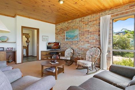 Property photo of 2 Melia Court Tura Beach NSW 2548