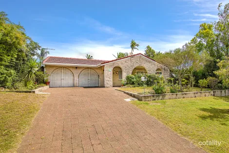 25 Flag St, Jamboree Heights, QLD 4074