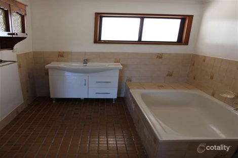 Property photo of 8 Cypress Place Cobar NSW 2835