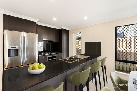 Property photo of 71 Hill Drive Pimpama QLD 4209