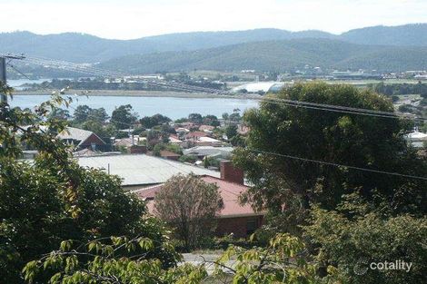 Property photo of 32 Walker Street Rosetta TAS 7010