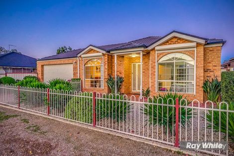 Property photo of 8 Feijoa Court Werribee VIC 3030