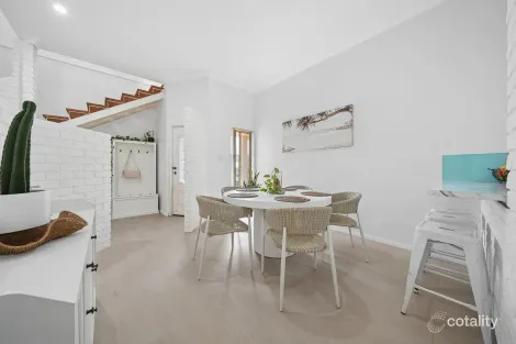 Property photo of 34B Gnobar Way Mullaloo WA 6027