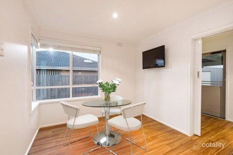 Property photo of 17 Moffatt Crescent Hoppers Crossing VIC 3029