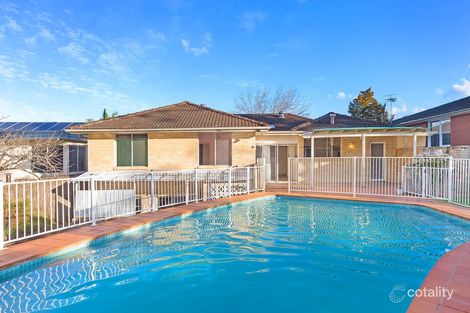 Property photo of 10 Hyde Avenue Killarney Heights NSW 2087