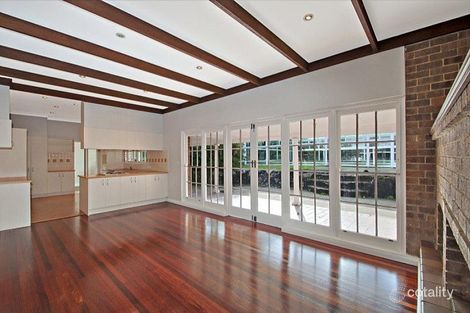 Property photo of 8 Maunder Avenue St Ives NSW 2075