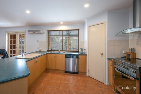Property photo of 11 Landscape Close Gisborne VIC 3437
