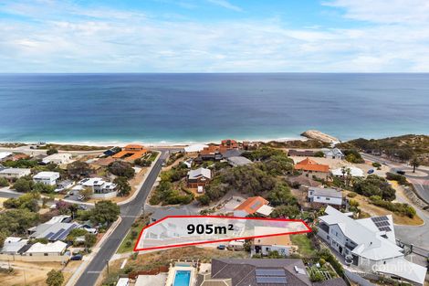 Property photo of 13 Robinson Avenue Quinns Rocks WA 6030