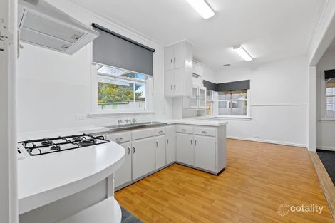 Property photo of 3 Beech Avenue Wendouree VIC 3355