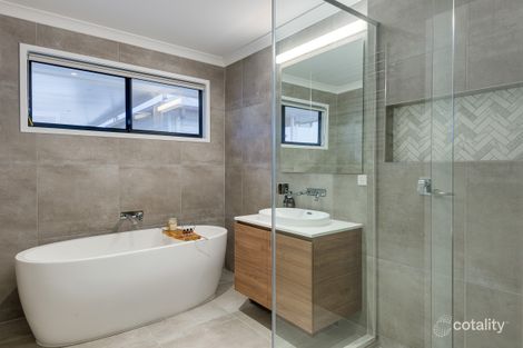 Property photo of 19 Mount Street Greenslopes QLD 4120