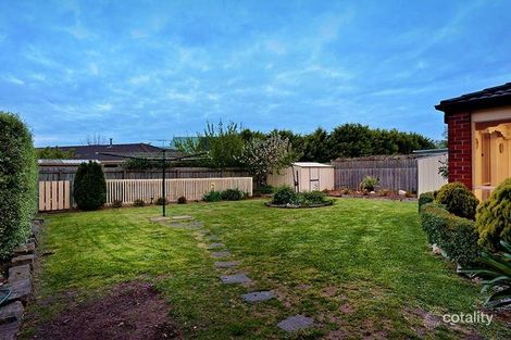 Property photo of 3 Wattle Grove Narre Warren South VIC 3805