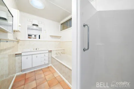 Property photo of 60-66 Kerr Crescent Montrose VIC 3765