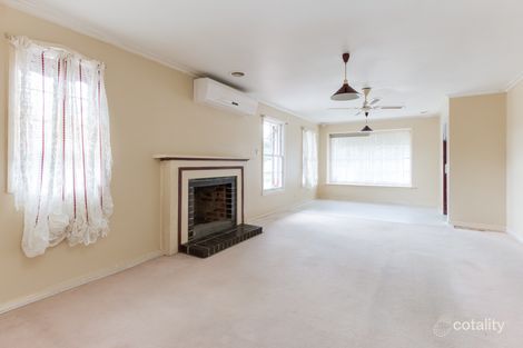 Property photo of 6 Campbell Parade Cranbourne VIC 3977