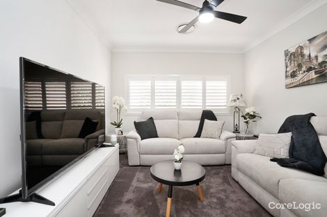 Property photo of 18 Hassall Way Glenmore Park NSW 2745