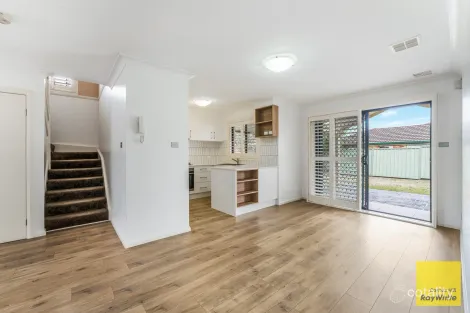 Property photo of 1/10-12 Yerona Street Prestons NSW 2170