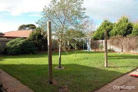 Property photo of 25 Gipps Crescent Cranbourne North VIC 3977