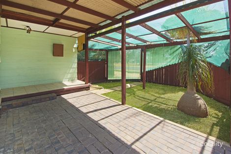 Property photo of 32 McKenzie Road Elizabeth Downs SA 5113