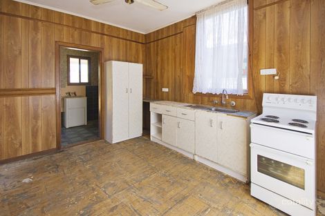 Property photo of 32 McKenzie Road Elizabeth Downs SA 5113