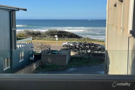 Property photo of 7/64 Carrington Parade Curl Curl NSW 2096