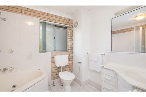 Property photo of 5/11 Baragoola Street Coorparoo QLD 4151
