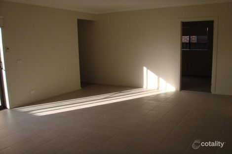 Property photo of 54 Biltmore Crescent Roxburgh Park VIC 3064
