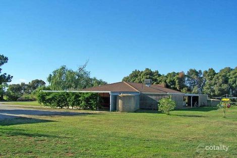 Property photo of 305 Davies Road Byrneside VIC 3617