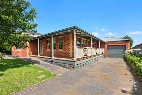 Property photo of 4 Vaucluse Rise Highton VIC 3216