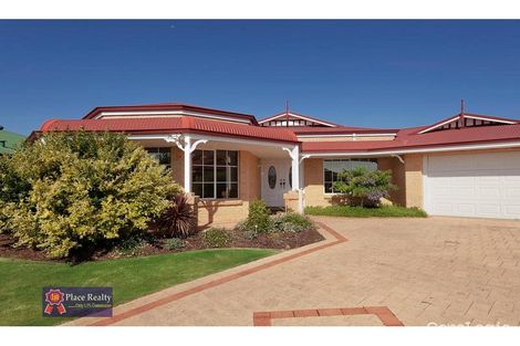 Property photo of 15 Livorno Gardens Secret Harbour WA 6173