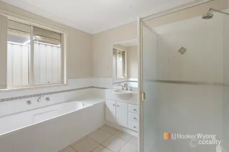 Property photo of 153 Blueridge Drive Blue Haven NSW 2262