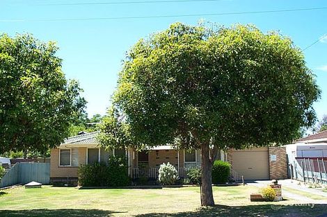 3 Margery Rd, High Wycombe, WA 6057