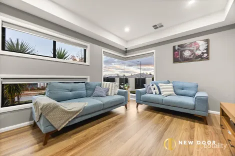 Property photo of 1 Flint Street Googong NSW 2620