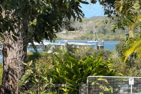 Property photo of 33 Camena Street Macleay Island QLD 4184